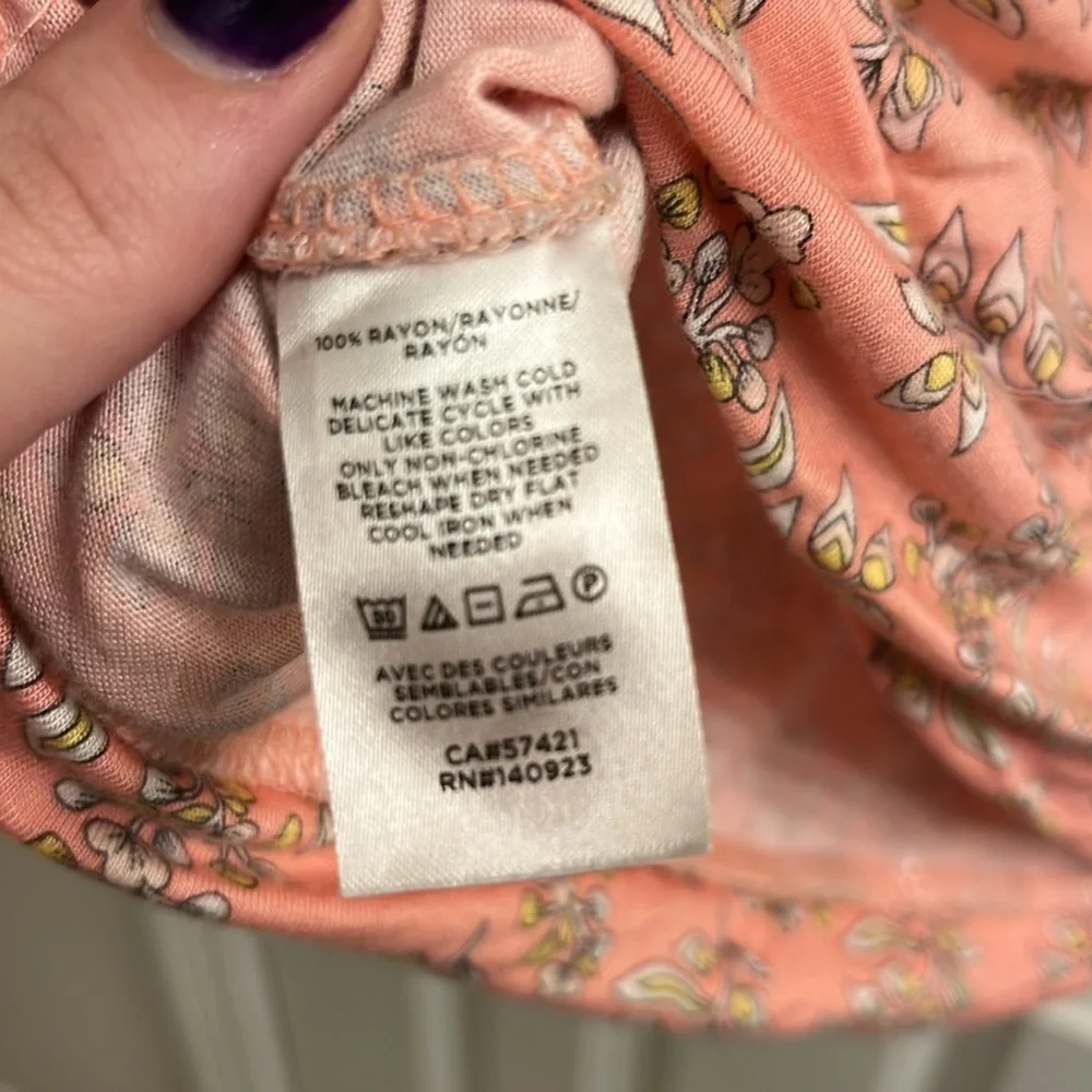 LOFT Tank Top - Picture 4 of 4